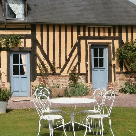 Aux Pommiers De Livaye Notre-Dame-de-Livaye
