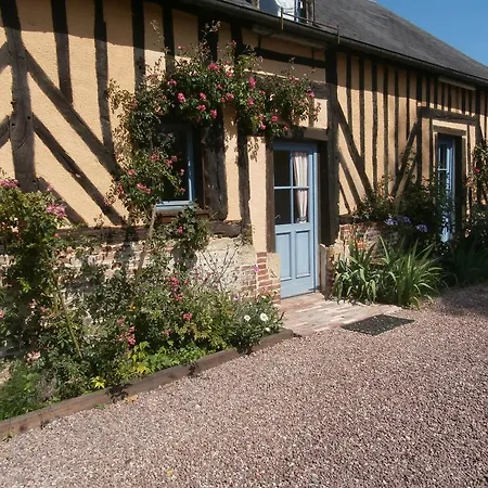 Aux Pommiers De Livaye Bed & Breakfast Notre-Dame-de-Livaye